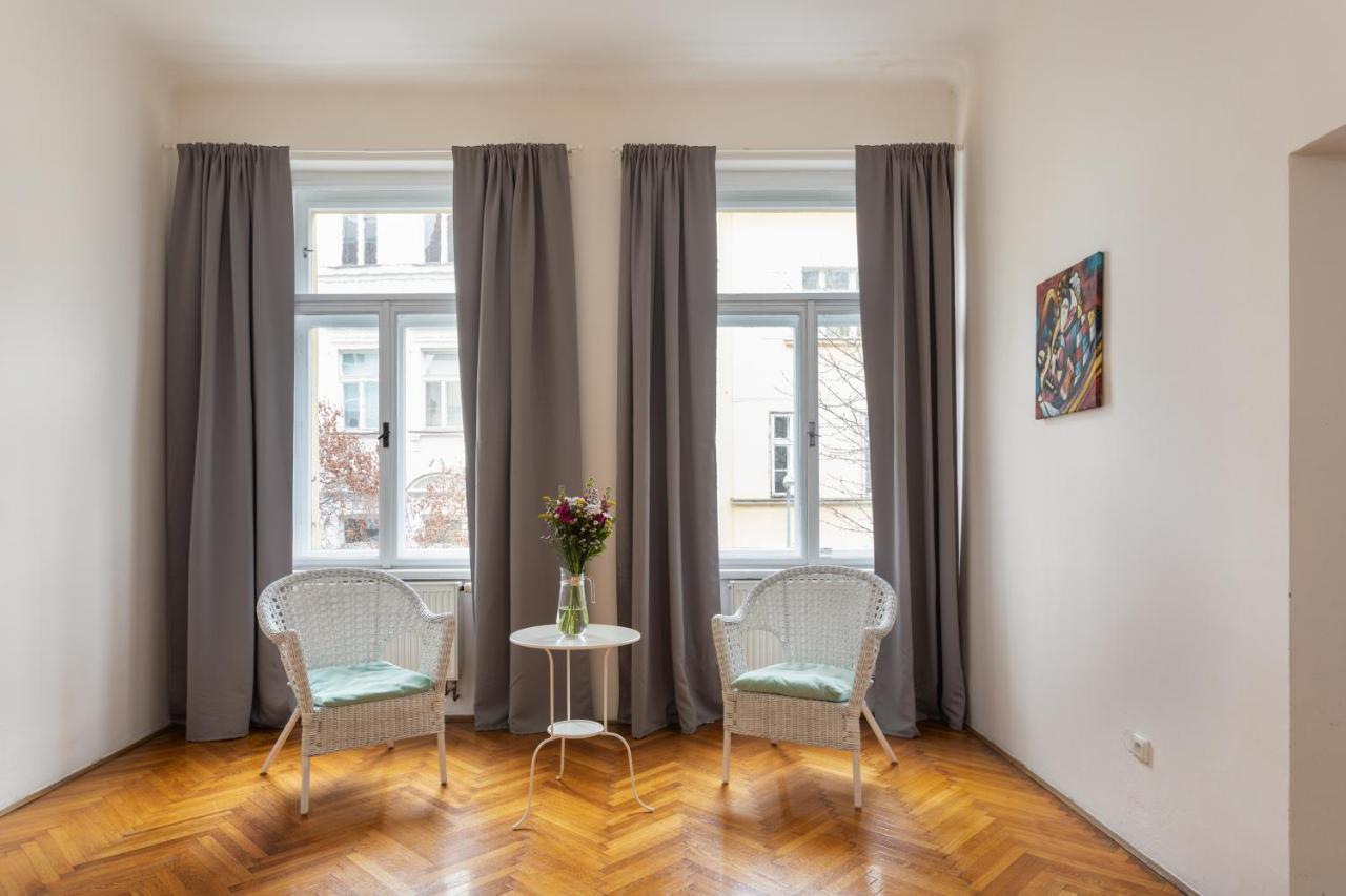 Welcoming Flat In Vinohrady By Prague Days Exterior photo