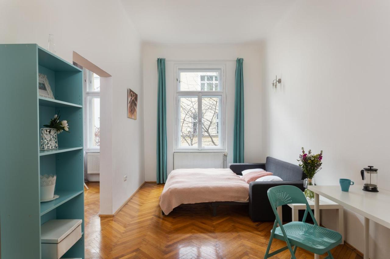 Welcoming Flat In Vinohrady By Prague Days Exterior photo